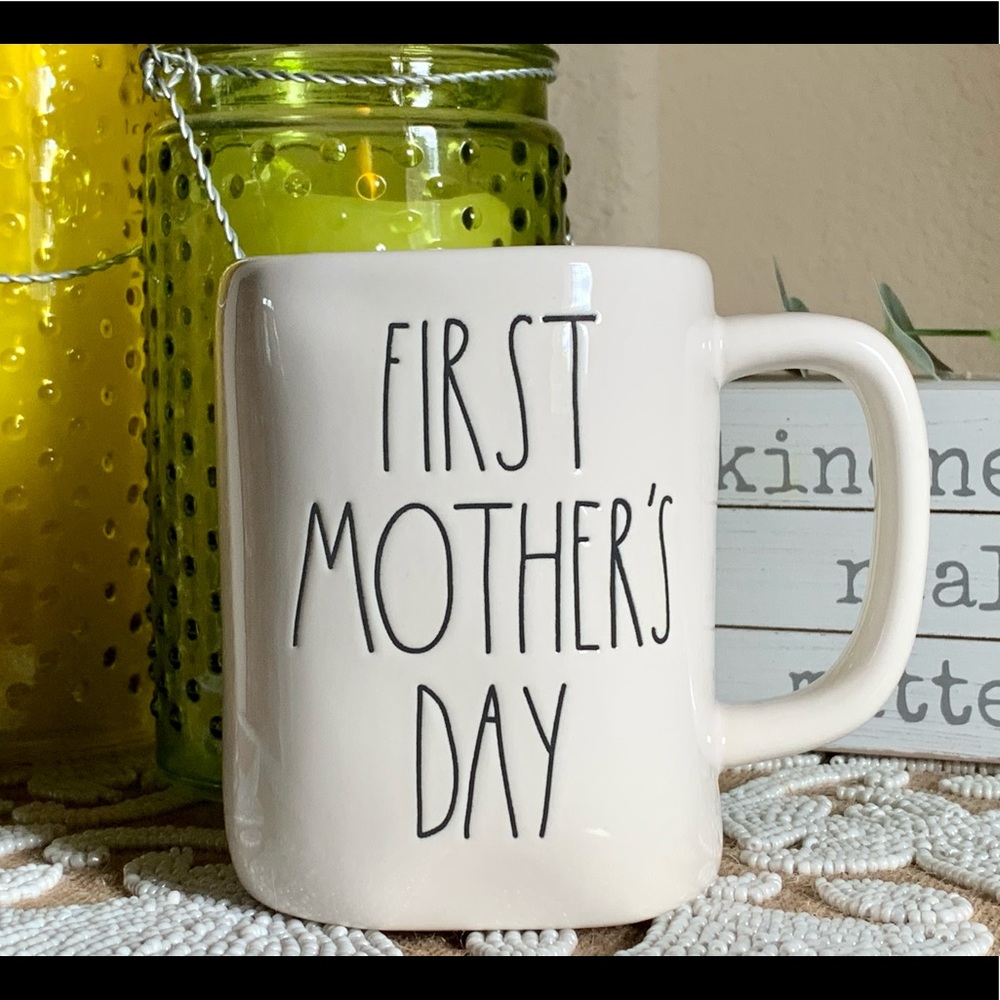 NEW Rae Dunn ‘First Mother’s Day’ Mug